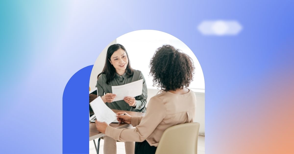 Talent sourcer vs recruiter - which one to hire? Featured image showing a talent sourcer and/or recruiter